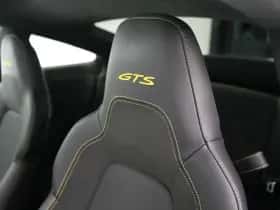 Porsche 911 (2025) thumbnail 29