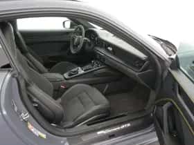 Porsche 911 (2025) thumbnail 32