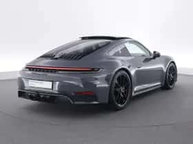Porsche 911 (2025) thumbnail 5