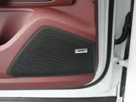 Porsche Cayenne (2024) thumbnail 16