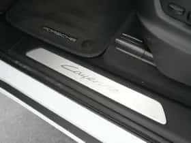 Porsche Cayenne (2024) thumbnail 18