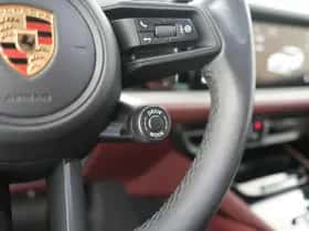 Porsche Cayenne (2024) thumbnail 24