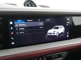 Porsche Cayenne (2024) thumbnail 26