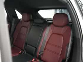 Porsche Cayenne (2024) thumbnail 28