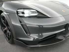 Porsche Taycan (2022) thumbnail 42