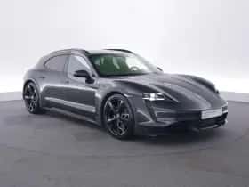 Porsche Taycan (2022) thumbnail 7