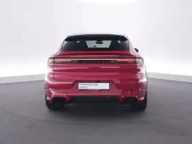 Porsche Cayenne (2023) thumbnail 4