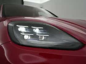 Porsche Cayenne (2023) thumbnail 40