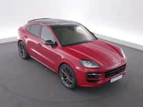 Porsche Cayenne (2023) thumbnail 9