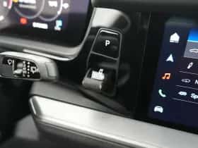Porsche Cayenne (2024) thumbnail 30