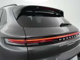 Porsche Cayenne (2024) thumbnail 46