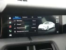 Porsche Taycan (2023) thumbnail 23