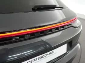 Porsche Panamera (2022) thumbnail 46