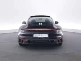Porsche 911 (2022) thumbnail 4