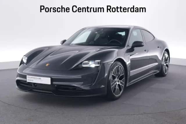 Porsche Taycan (2021) thumbnail 1