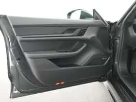 Porsche Taycan (2021) thumbnail 17