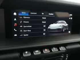 Porsche 911 (2025) thumbnail 21