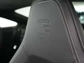Porsche 911 (2025) thumbnail 23