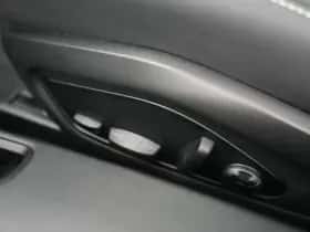 Porsche 911 (2025) thumbnail 28