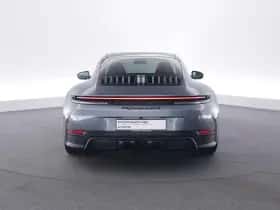 Porsche 911 (2025) thumbnail 4