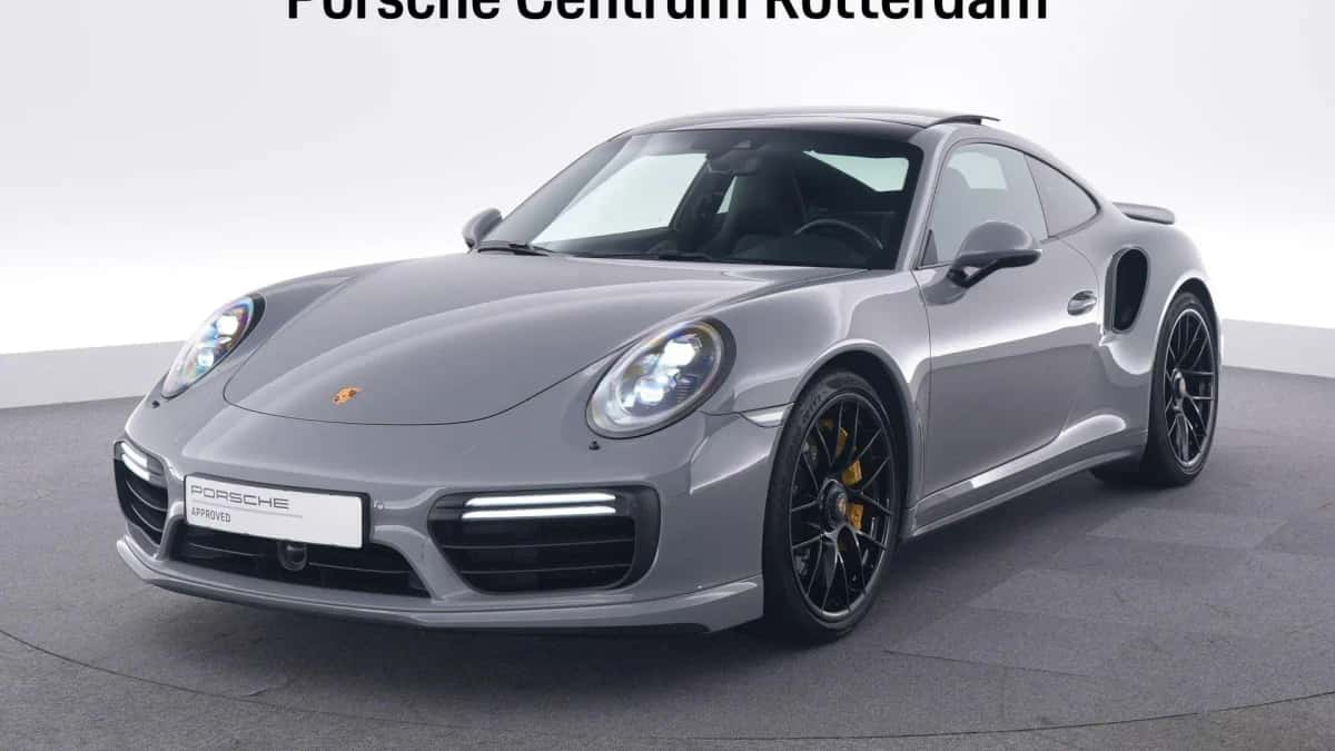 Porsche 911 (2017) — foto 1