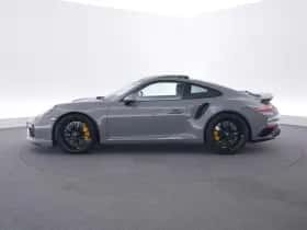 Porsche 911 (2017) thumbnail 2