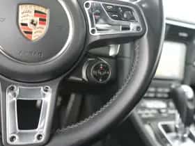 Porsche 911 (2017) thumbnail 26