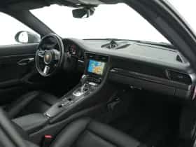 Porsche 911 (2017) thumbnail 30
