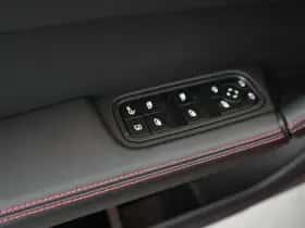 Porsche Cayenne (2025) thumbnail 14