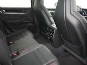 Porsche Cayenne (2025) thumbnail 31