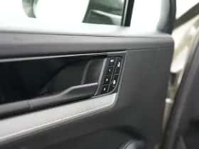 Porsche Cayenne (2023) thumbnail 14