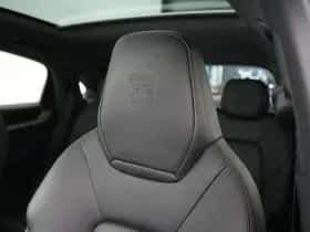 Porsche Cayenne (2023) thumbnail 21