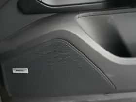 Porsche Cayenne (2023) thumbnail 37