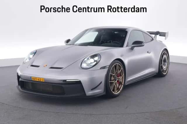 Porsche 911 (2024) thumbnail 1