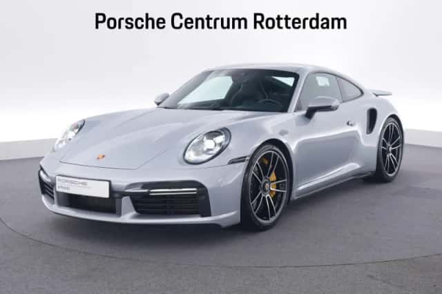 Porsche 911 (2022) thumbnail 1