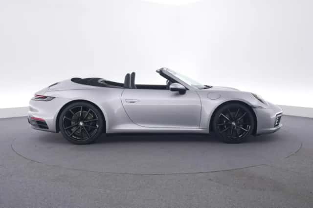 Porsche 911 (2019) thumbnail 6