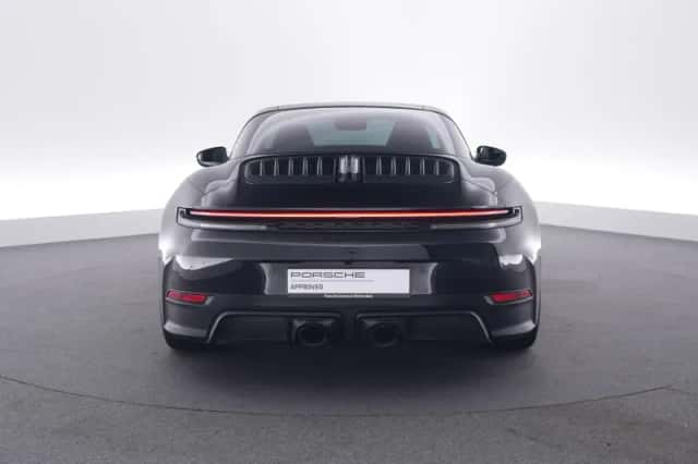 Porsche 911 (2026) thumbnail 4