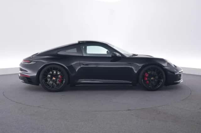 Porsche 911 (2023) thumbnail 6