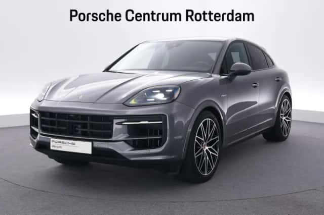 Porsche Cayenne (2025) thumbnail 1