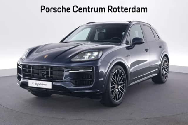 Porsche Cayenne (2026) thumbnail 1