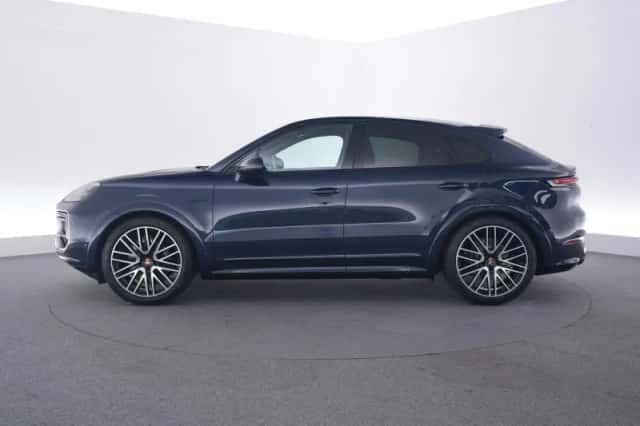 Porsche Cayenne (2026) thumbnail 2