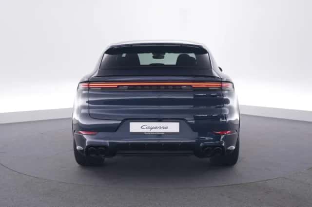 Porsche Cayenne (2026) thumbnail 4