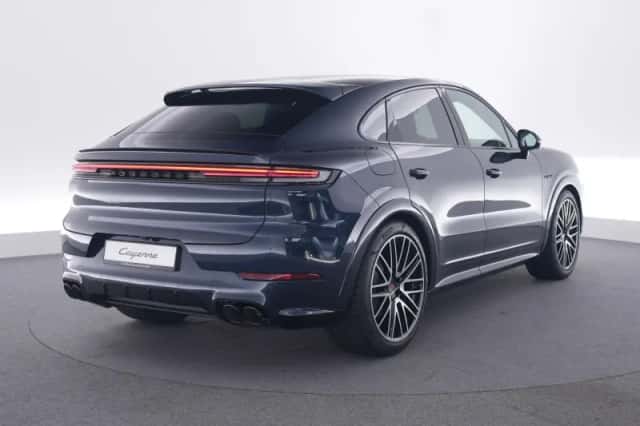 Porsche Cayenne (2026) thumbnail 5