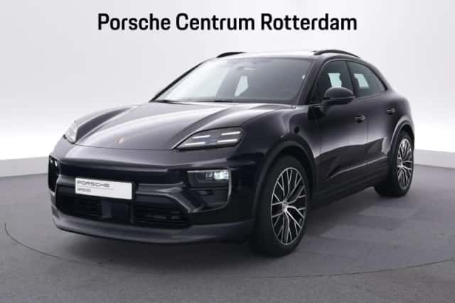 Porsche Macan (2026) thumbnail 1