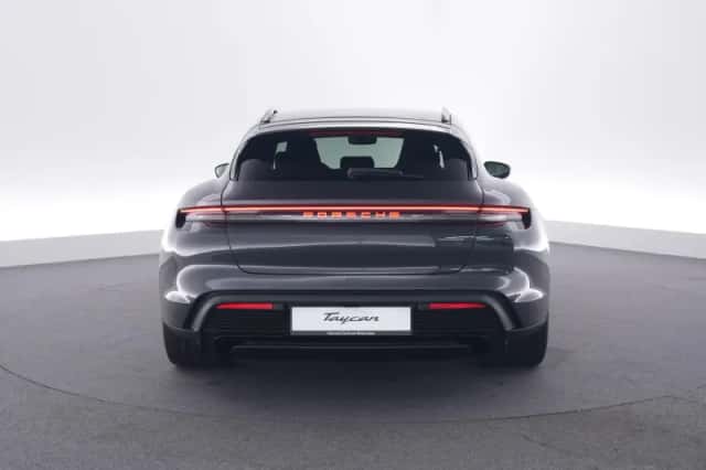Porsche Taycan (2026) thumbnail 4