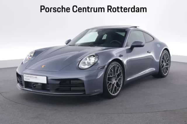 Porsche 911 (2025) thumbnail 1