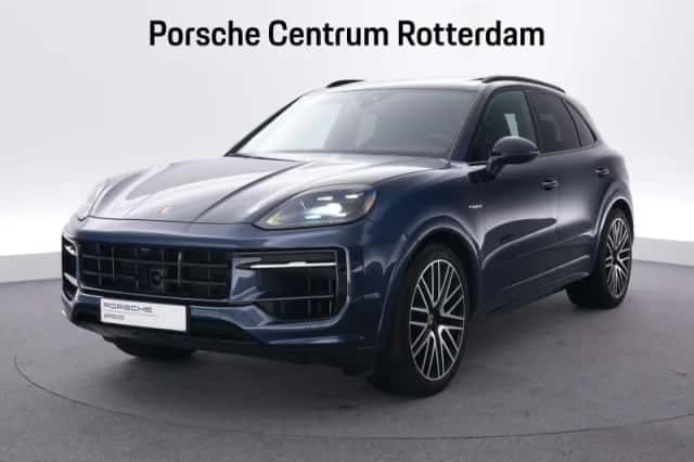 Porsche Cayenne (2025) thumbnail 1