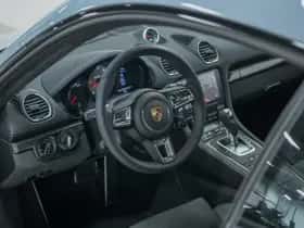 Porsche 718 (2026) thumbnail 25