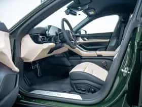 Porsche Taycan (2024) thumbnail 11