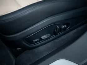 Porsche Taycan (2024) thumbnail 13
